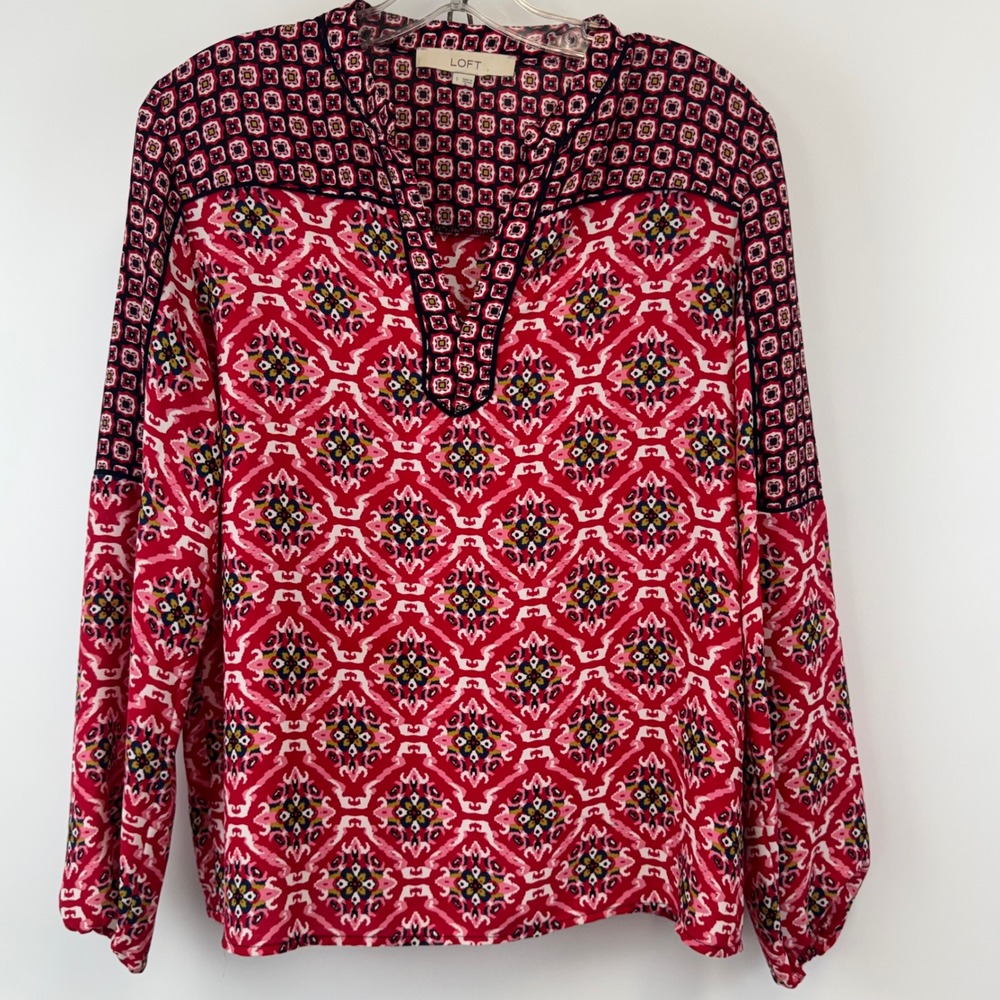 LOFT Blouse Women's Small Red Pink Geometric Print Long Sleeve Top